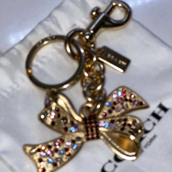 Coach NEW in Original Pouch - now with swavorski crystals key chain - Picture 2 of 4
